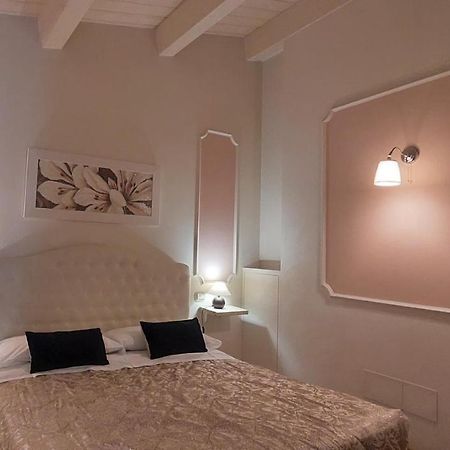Il Piccolo Giglio Bed & Breakfast Porto Sant'Elpidio Ngoại thất bức ảnh