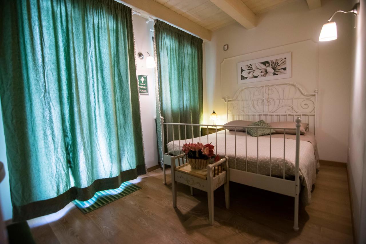 Il Piccolo Giglio Bed & Breakfast Porto Sant'Elpidio Ngoại thất bức ảnh